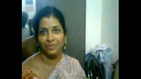 600px x 337px - Vimala Aunty Saree Stripped MMS - Hot Dengudu MMS