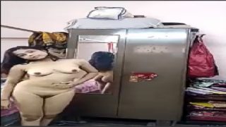 Telugu girl mms removing all clothes in room