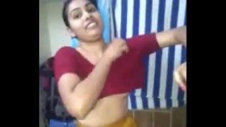 Sexy Andhra Lanja Girl Wearing Saree After Fuck