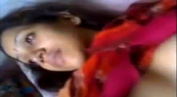 Telugu girl hot boobs sucked harder - Vizag teen porn