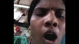Andhra wife moaning while fingering puku