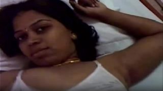 Telugu vadhina stripped by customer for sex