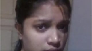 College ammayi yengali puku lo petto fingering