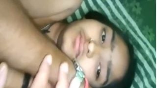 Modhati saari virgin ammayi dengu video