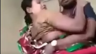 kitchen lo unde aunty bedroom lo petti dengu