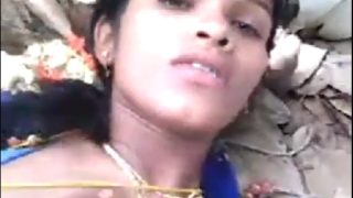 Adhra ammayi polam lo petti pooku dengu