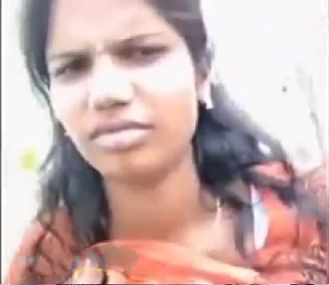 Sexy palletooru telugu ammayi sollu sex - Telugu village sex
