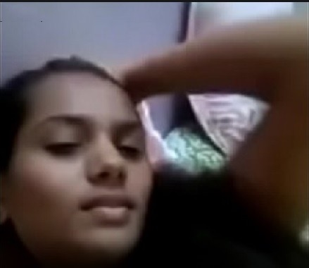 Rajahmundry xnxx porn video ammayi fingering - Telugu selfie sex