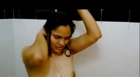 Telugu full sex jyothi aunty tho - Telugu snanam porn