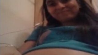 Hairy telugu puku finger fucking mms