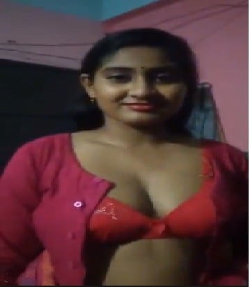 Indian Wives Getting Naked - Andhra indian wife nude ha saree thesi - Telugu wife sex