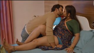 Telugu porn hd lo aunty mood tho dengudu