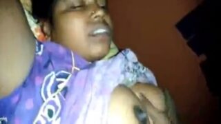 Tamil village aunty sex pakkaintivadu tho
