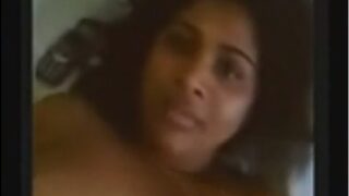 Mumabi lo telugu girl bargavi hotel sex mms