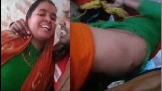 Auto rickshaw guy sex with telugu aunty ass