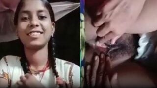 19 years andhra girl horny nude video sex with cousin