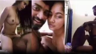 Online famous sex mms of andhra couple varsha karan
