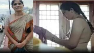 Secret sex camera video of telugu nude aunty dressing